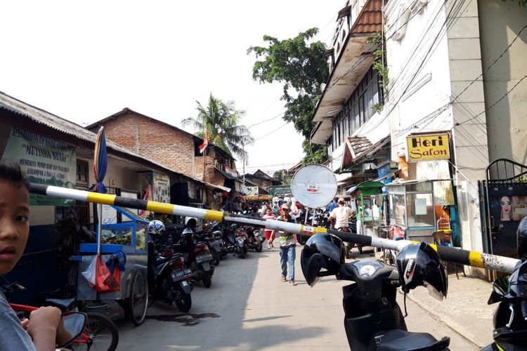 Tempat kejadian koper mencurigakan di Cipinang Cempedak, Cawang, Jakarta Timur, Jumat (8/2/2019)