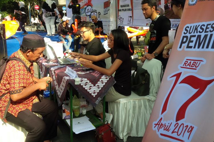 KPU Surakarta Libatkan Relawan Demokrasi Dongkrak Partisipasi Pemilih Pemilu 2019