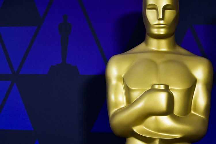 Patung Piala Oscar dipajang Academy of Motion Picture Arts and Sciences, Beverly Hills, California, Sabtu (23/2/2019).