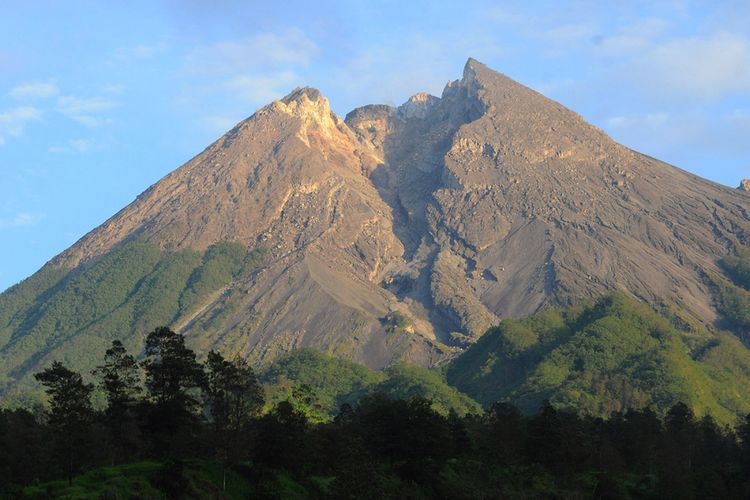  Gunung  Merapi Video Bokep Ngentot