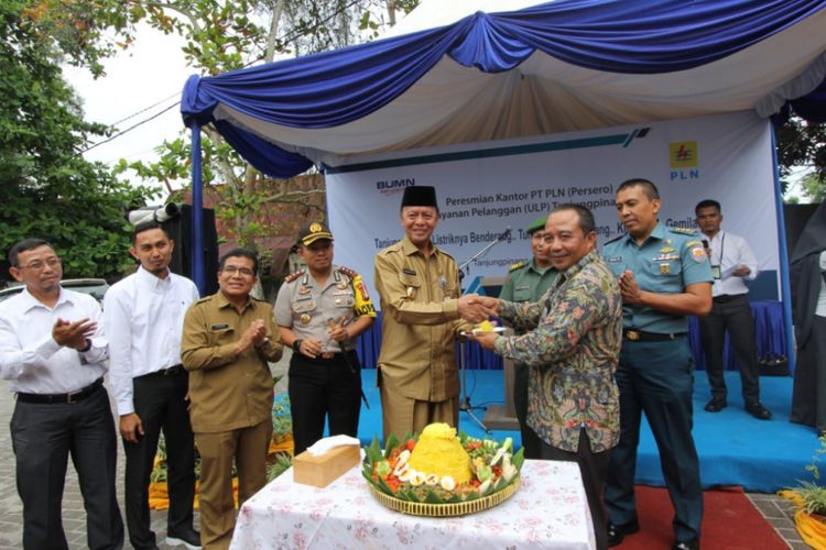 PLN UIW Riau dan Kepri meresmikan kantor baru Unit Layanan Pelanggan (ULP) Tanjungpinang Kota, Senin (11/3/3019) pagi tadi.