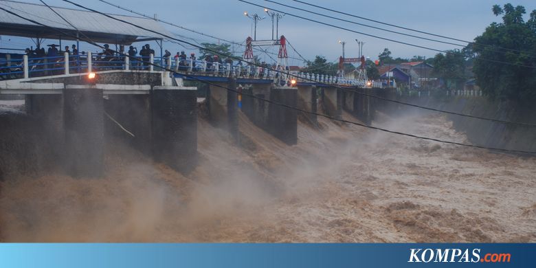 7 Foto Terkini Derasnya Air di Bendung Katulampa