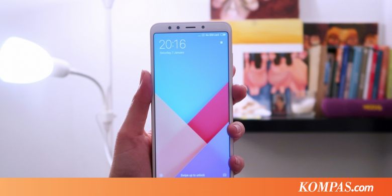 Melihat Isi Kotak Kemasan Xiaomi Redmi 5