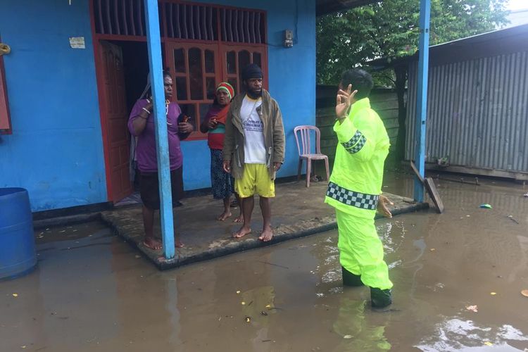 Kondisi banjir yang melanda Kelurahan Rimba Raya, Merauke, Papua, Minggu (17/3/2019)