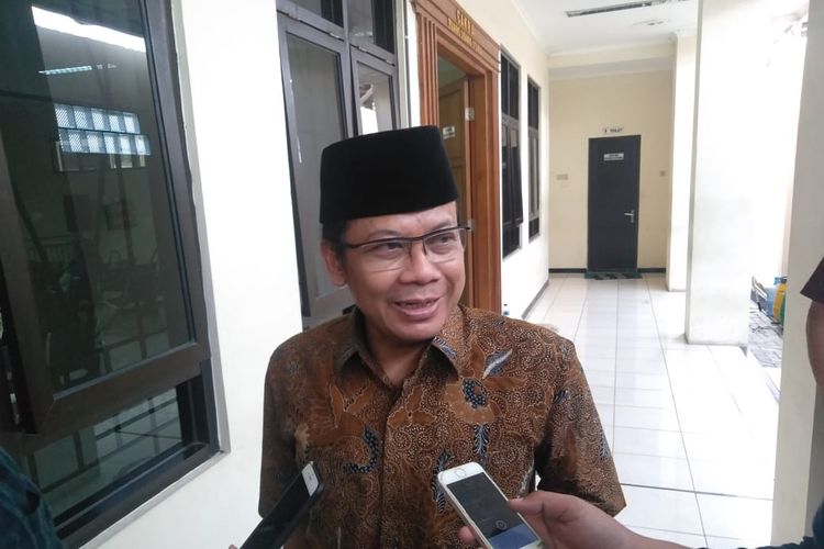 Wakil Ketua DPR RI yang menjadi terdakwa kasus korupsi Taufik Kurniawan, seusai sidang di Pengadilan Tipikor Semarang, Rabu (10/4/2019) 