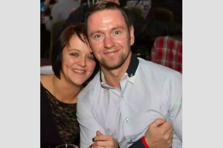 Sammy Mellor bersama suaminya, Stephen Mellor. (Daily Mail)