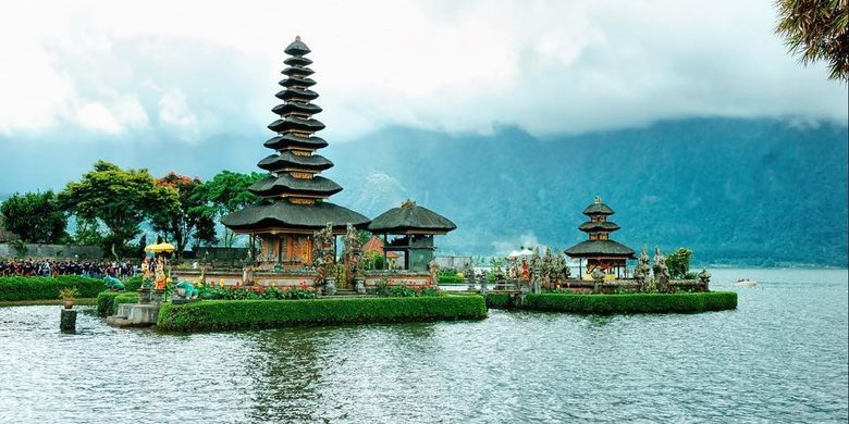 Pura Urun Danu Bratan, Bedugul, Bali