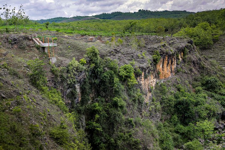 Menjejaki Rute Menuju Lembah Ngingrong