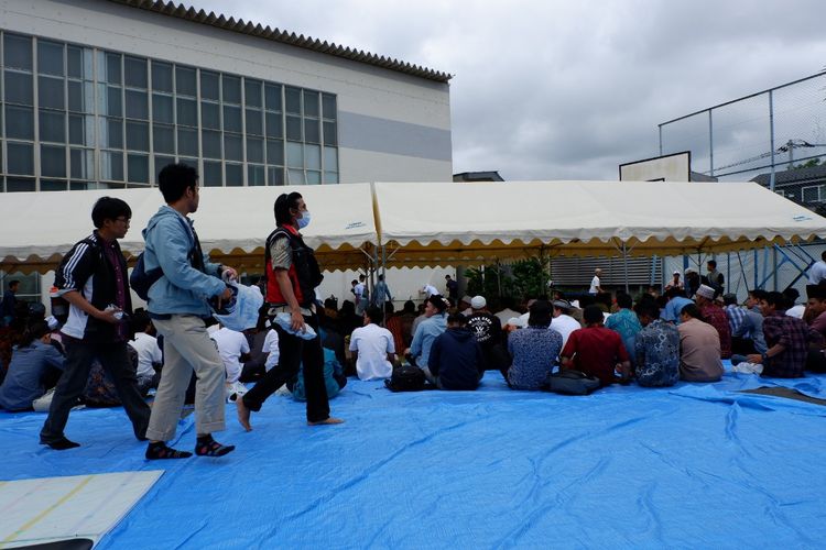 Tempat solat di lapangan