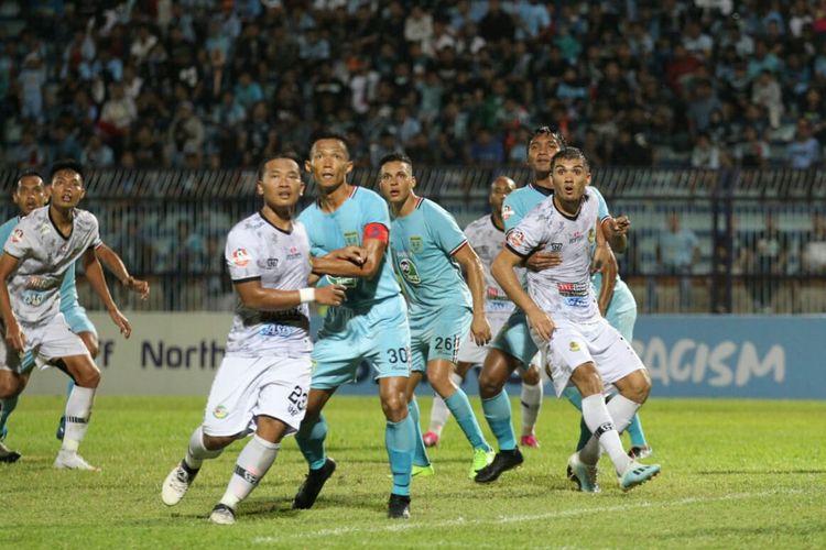 Laga pekan ke-16 Liga 1 2019 antara Persela Lamongan vs PS Tira Persikabo yang berlangsung di Stadion Surajaya, Lamongan, Minggu (25/8/2019) petang.