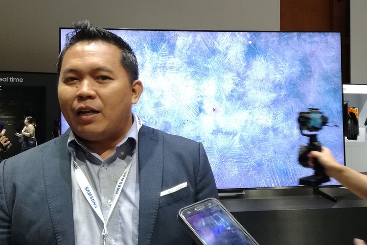Senior Product Marketing Manager TV & Audio Visual Samsung Electronics Indonesia Ubay Bayanudin di sela-sela Samsung Forum 2019 di Resorts World Sentosa, Singapura, Senin (25/3/2019)
