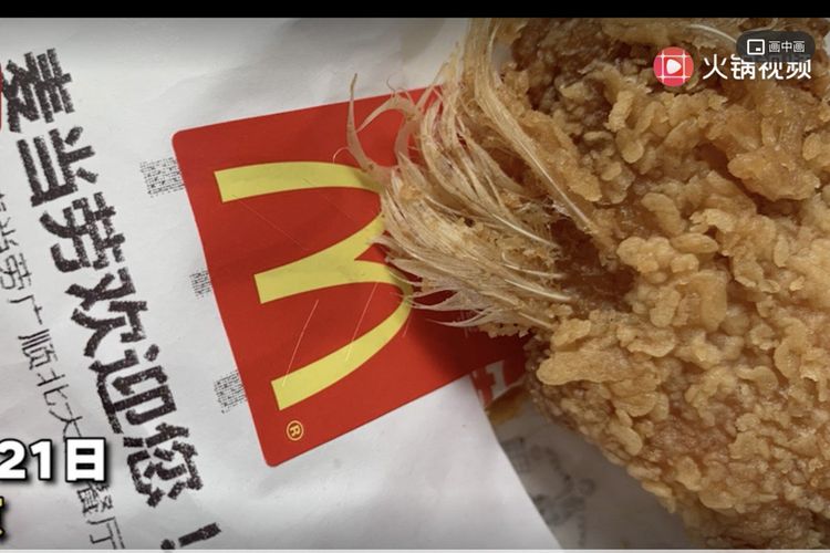 Inilah bulu yang ditemukan di sayap ayam goreng yang dimakan oleh salah seorang anak di restoran McDonalds China.