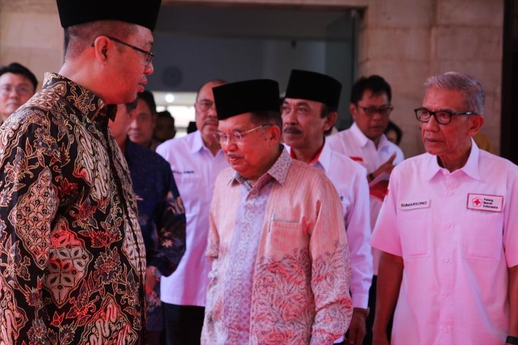 Jusuf Kalla saat berkunjung ke Lombok di Marakas PMI NTB Sabtu (3/8/2019