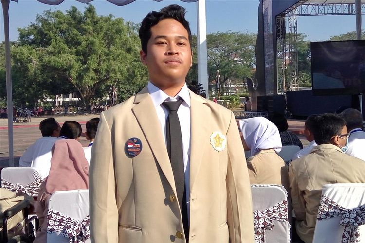 Bhagas Nakshatrasakti saat di pembukaan Pelatihan Pembelajar Sukses bagi Mahasiswa Baru (PPSMB) di Lapangan Grha Sabra Pramana UGM