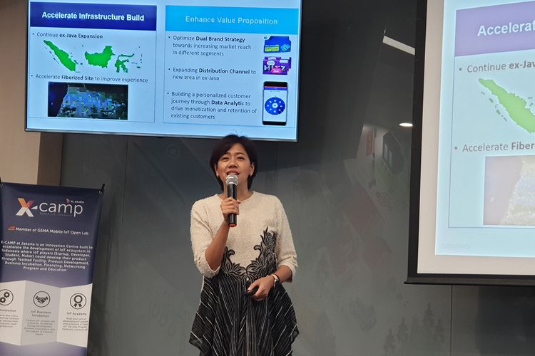 Yessie Yosetya, Direktur Teknologi XL Axiata, ketika memaparkan ekspansi jaringan XL pada 2019 di Jakarta, Kamis (5/9/2019). 