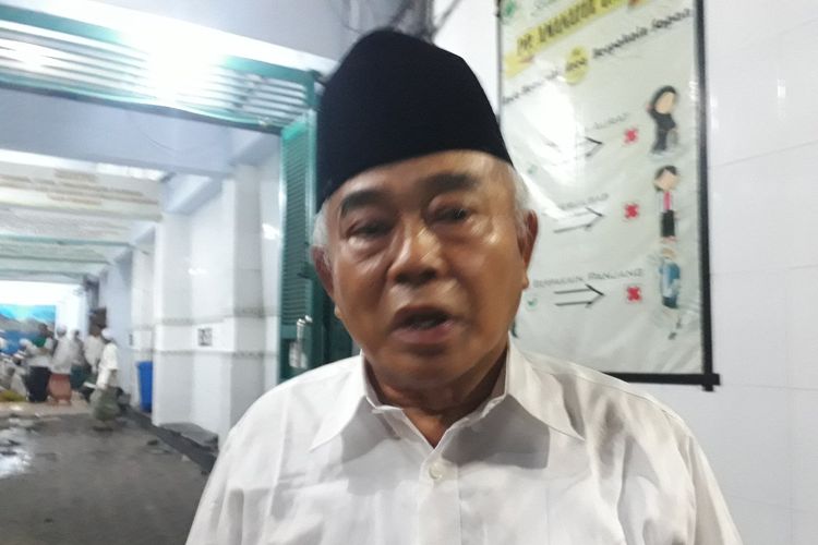 Pimpinan Pesantren Amanatul Ummah Surabaya, KH Asep Saefudin Chalim