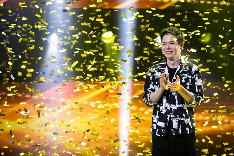 Kontestan asal Taiwan Eric Chien memenangi ajang pencarian bakat Asias Got Talent musim ketiga di Marina Bay Sands, Singapura, Kamis (11/4/2019) malam waktu setempat. Dok. AXN