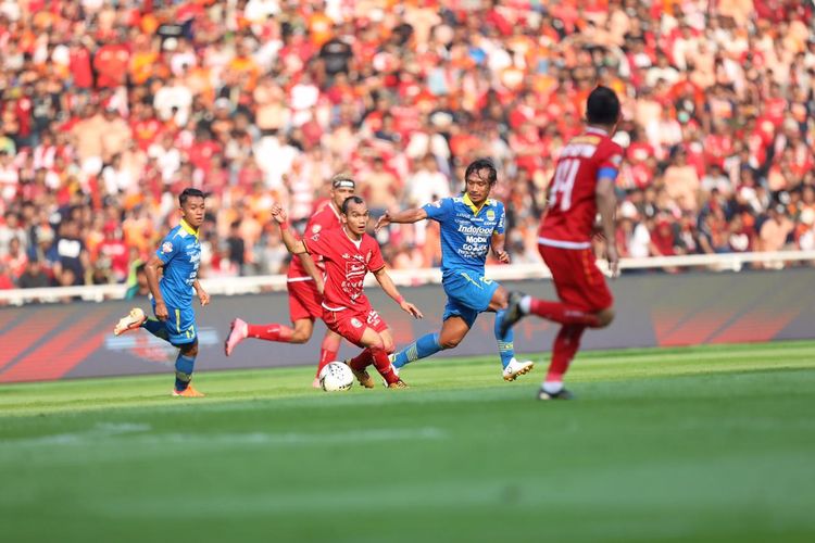 Persija Jakarta vs Persib Bandung pada pekan kedelapan Liga 1 2019 di Stadion Utama Gelora Bung Karno, Jakarta, 10 Juli 2019.