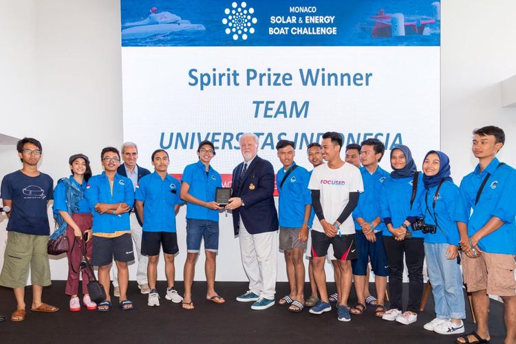 Tim mahasiswa Fakultas Teknik Universitas Indonesia (FTUI) berhasil menjadi satu-satunya wakil Asia dan meraih juara 4 dalam ajang The Solar & Energy Boat Challenge 2019 di Monako, Perancis (2-6/7/2019).
