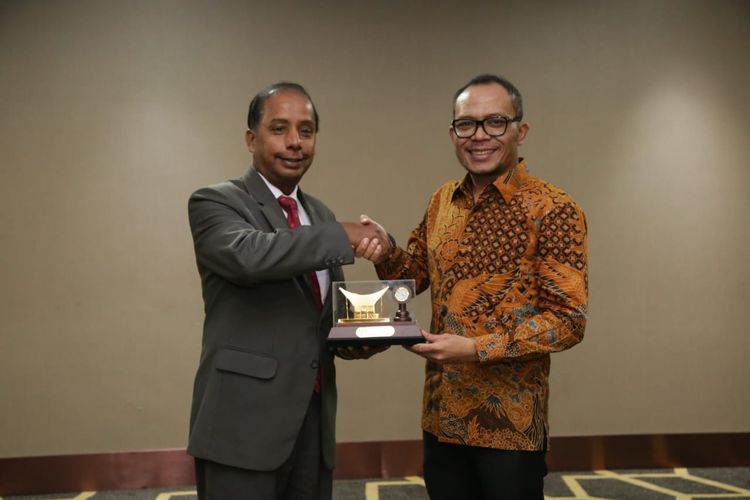 Menteri Ketenagakerjaan (Menaker) M. Hanif Dhakiri dan Menteri Sumber Manusia Malaysia, Kula Segaran membahas kerjasama pelatihan vokasi antar kedua negara, Selasa (6/8/2019).