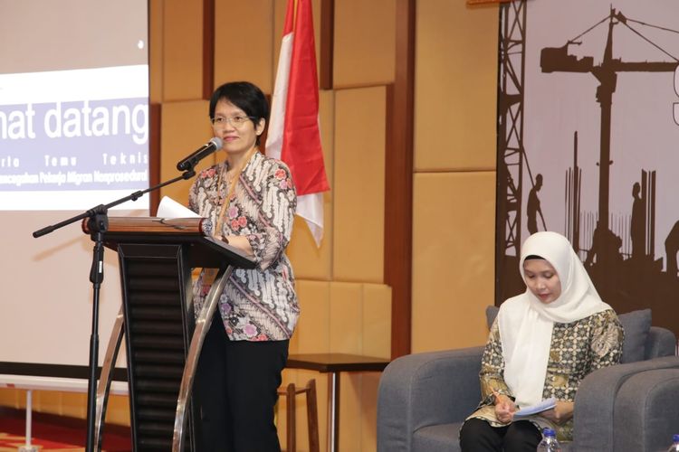 Direktur Penempatan Tenaga Kerja Luar Negeri, Kementerian Ketenagakerjaan (Kemnaker) Eva Trisiana mengatakan akan menekan jumlah Pekerja Migran Indonesia (PMI) Nonprosedural.