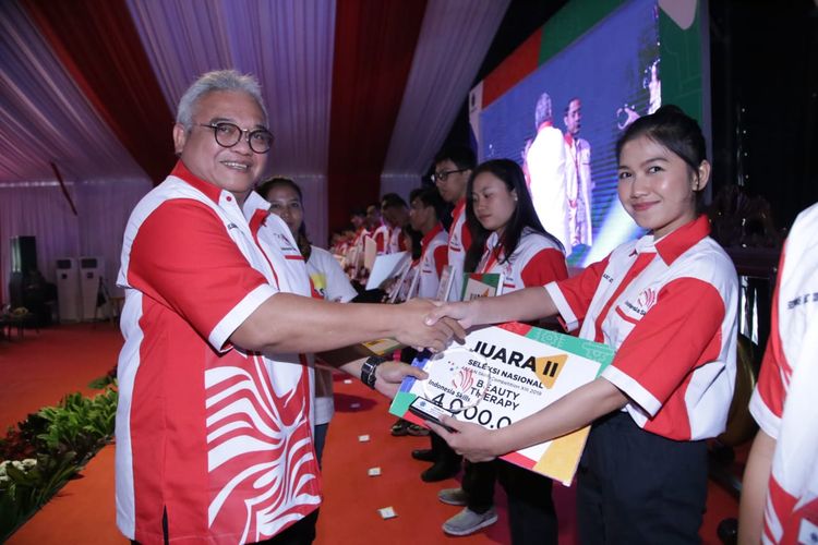 Indonesia di ajang ASEAN Skills Competition (ASC) telah menorehkan berbagai prestasi gemilang.