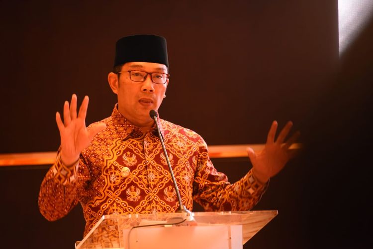 Gubernur Jawa Barat (Jabar) Ridwan Kamil menjadi pembicara dalam West Java Outlook Seminar yang dihadiri para investor Jepang di Menara Astra Jakarta Pusat, Rabu (18/9/19)