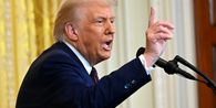 Presiden Trump Murka ke Amazon, Langsung Telepon Jeff Bezos