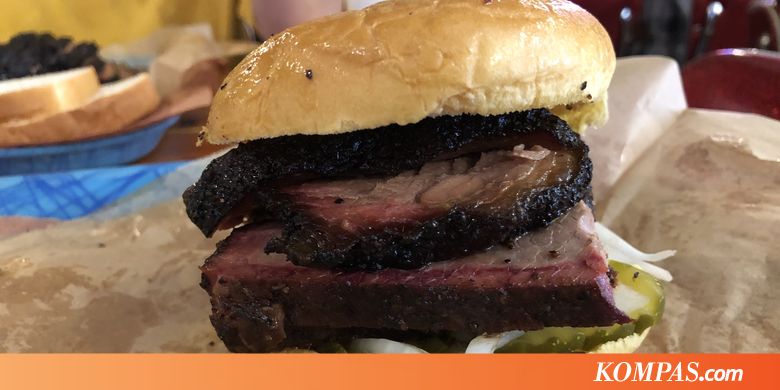 Rela Antre Tiga Jam demi Brisket Khas Texas yang Pernah Dicicip Jimmy Kimmel, Seberapa Enak Sih?