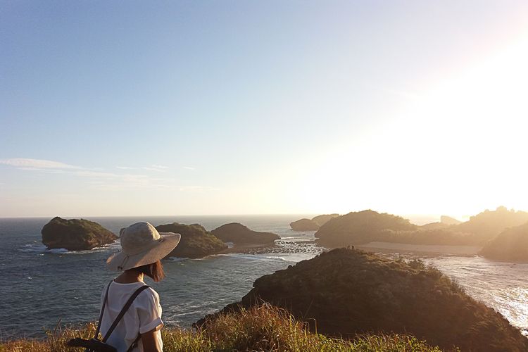 Pantai Kasap Pesona Pantai Yang Disebut Mini Raja Ampat Pacitan