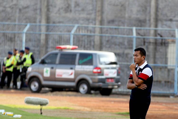 Pelatih Kerala Madura United sejak putaran media Liga 1 2019, Rasiman.