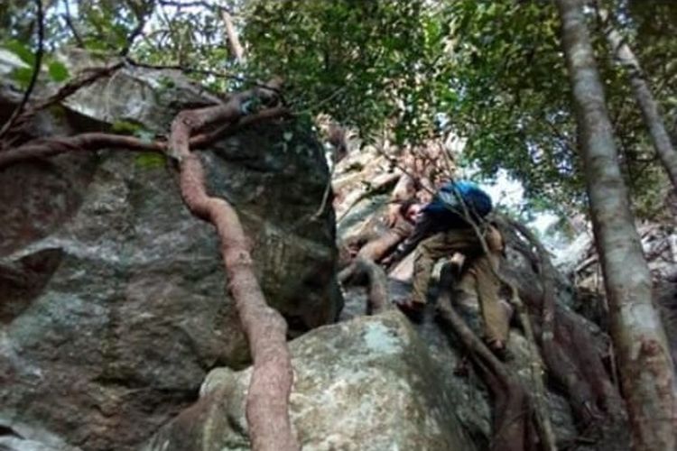 8600 Hantu Gunung Piramid Bondowoso Gratis Terbaik