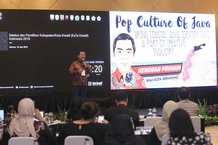 Wali Kota Semarang Hendrar Prihadi dalam kegiatan penilaian Kota atau Kabupaten Kreatif Indonesia 2019 di Alila Hotel, Jakarta, Selasa (18/6/2019).