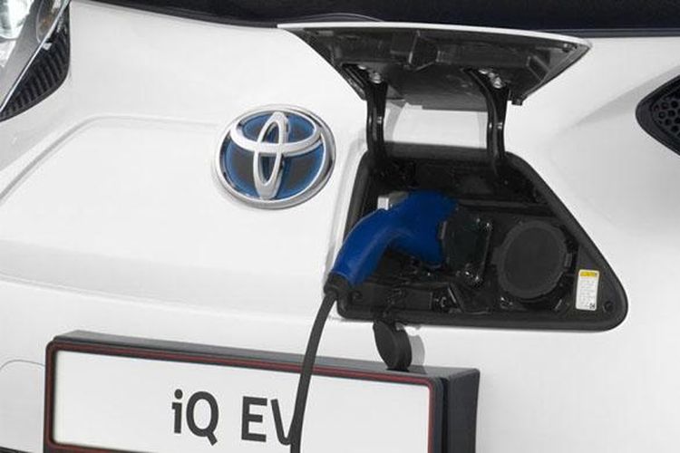 iQ Electric Vehicle (EV) milik Toyota.