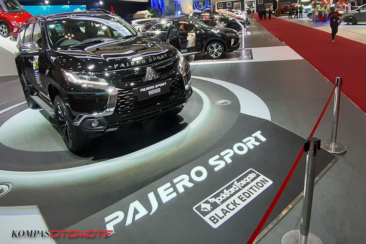 Mitsubishi Pajero Sport Rockford Fosgate Black Edition GIIAS 2019