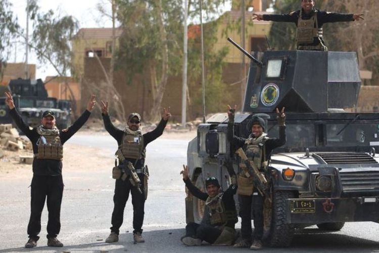 Tentara Irak di Perbatasan Albu Kamal, Suriah. (Sky News)