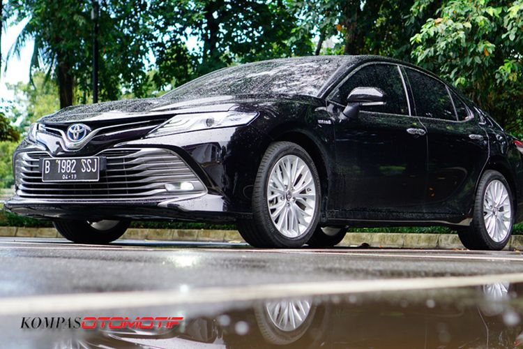 All New Toyota Camry Hybrid