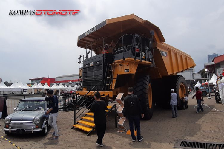 Truk raksasa CAT 777E di IIMS 2019