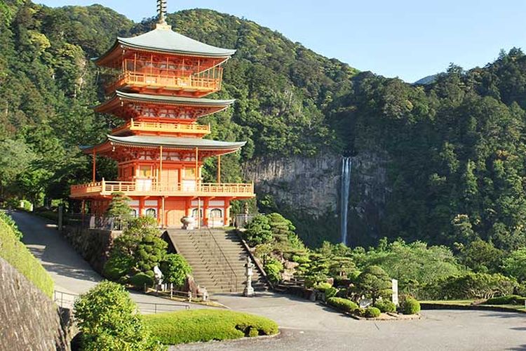 10 Destinasi Wisata Terbaik Di Jepang, Kumano Peringkat Pertama