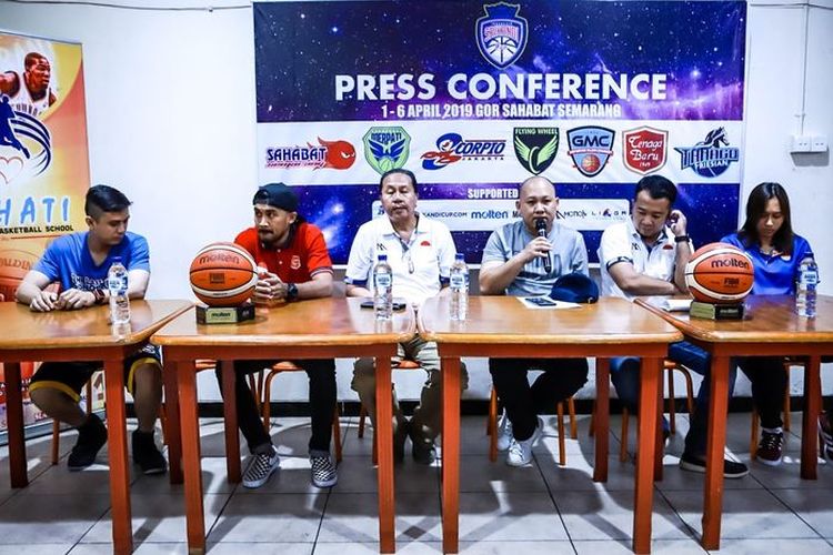 Konferensi pers jelang Seri Semarang Srikandi Cup di GOR Sahabat, Semarang, Jawa Tengah, Minggu (31/3/2019).
