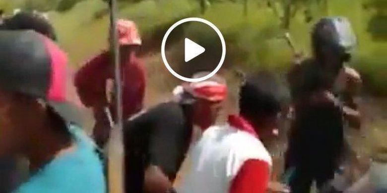 Viral Video Tiga Prajurit TNI dan Dua Polisi Digebuki Massa di Jambi, Danrem: Saya Tidak Terima 

