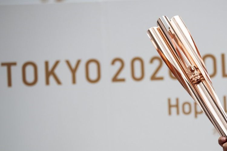 Obor Olimpiade 2020 saat dipamerkan ke publik pada 1 Juni 2019 di Tokyo. 