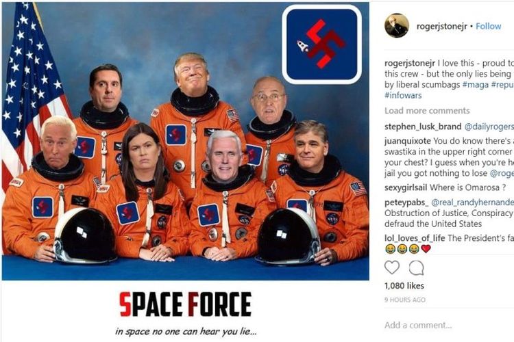 Meme Presiden AS Donald Trump dan pendukungnya mengenakan baju astronot berlogo swastika yang diunggah oleh mantan penasihat kampanye Trump, Roger Stone. Meme itu kini sudah dihapus. (Twitter)