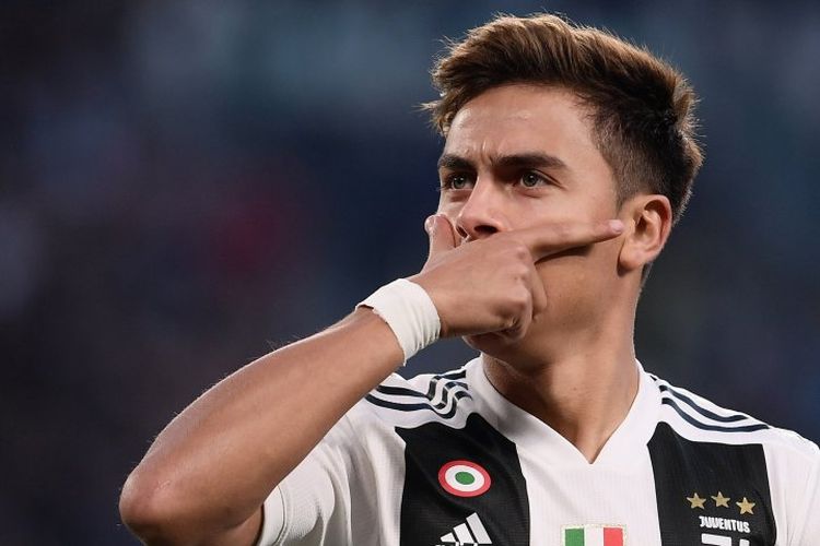 Paulo Dybala melakukan selebrasi setelah mencetak gol untuk Juventus, Selasa (30/4/2019)