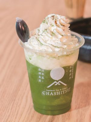 “Matcha Café Frappe Tea” (580 yen) / CHASHITSU Japanese Tea & Coffe
