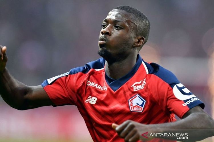 Striker Lille, Nicolas Pepe, dikabarkan akan segera berbaju Arsenal.