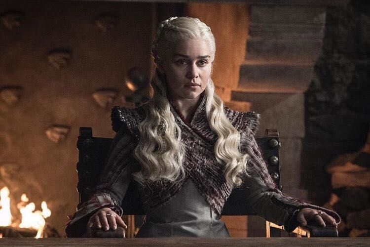 Daenerys Targaryen yang diperankan Emilia Clarke dalam salah satu cuplikan adegan seri televisi Game of Thrones.