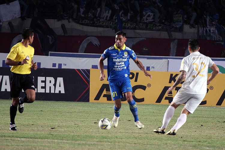 Pemain Persib Bandung, Omid Nazari. 