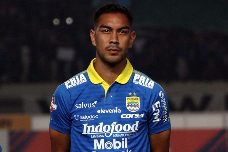 Pemain Persib Bandung, Omid Nazari. 