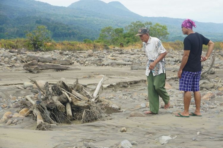 Makam leluhur marga 8 di Kabupaten Lebong, Provinsi Bengkulu, musnah diterjang banjir bandang.